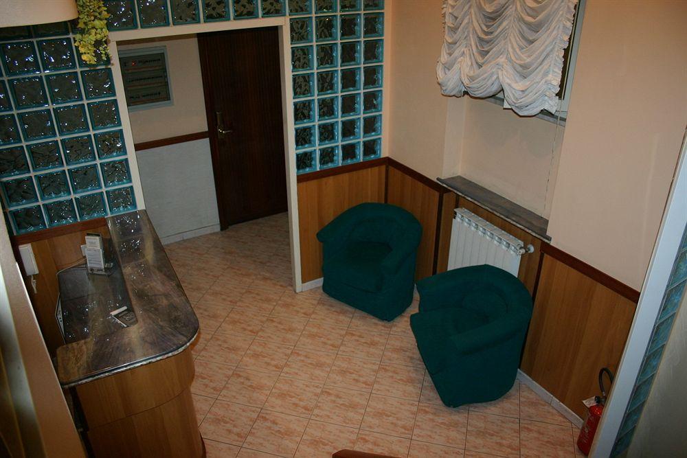 Hotel Planet Rome Luaran gambar